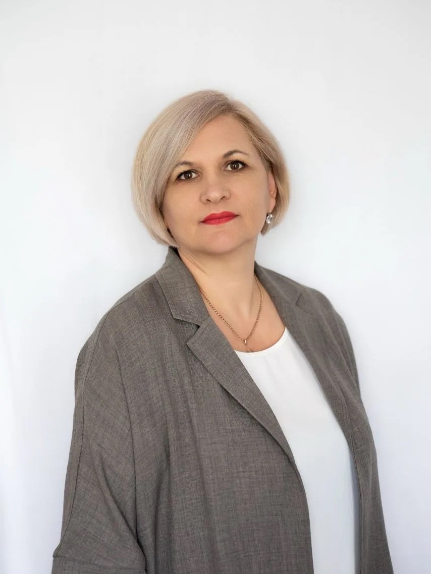 Селиверстова Ирина Владимировна.
